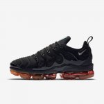 Nike Air VaporMax Plus | Black / Magma Orange / University Red / Light Smoke Grey