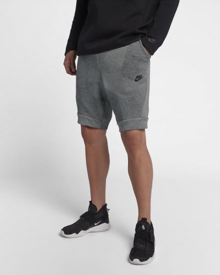 Nike Sportswear Tech Fleece | Carbon Heather / Black - Click Image to Close