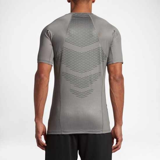 Nike Pro HyperCool | Dust / Dust / Black - Click Image to Close