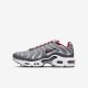 Nike Air Max Plus | Particle Grey / Iron Grey / Grey Fog / University Red