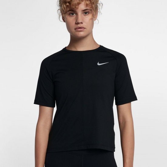 Nike Dri-FIT Element | Black - Click Image to Close